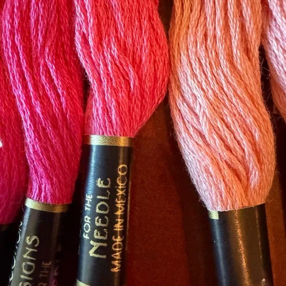 Designs for the Needle Floss/Thread (Lot of 33) - Picture 4 of 5